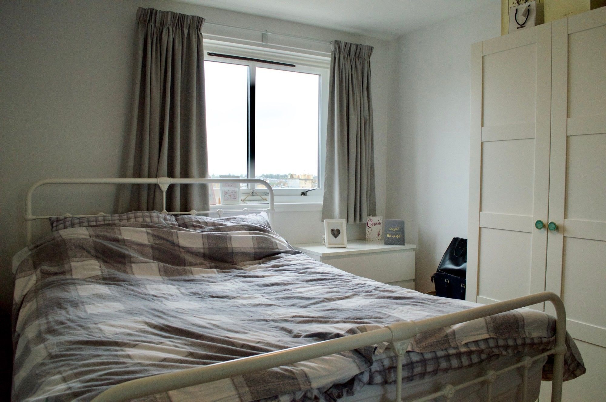 2 Bedroom Flat In Appartement